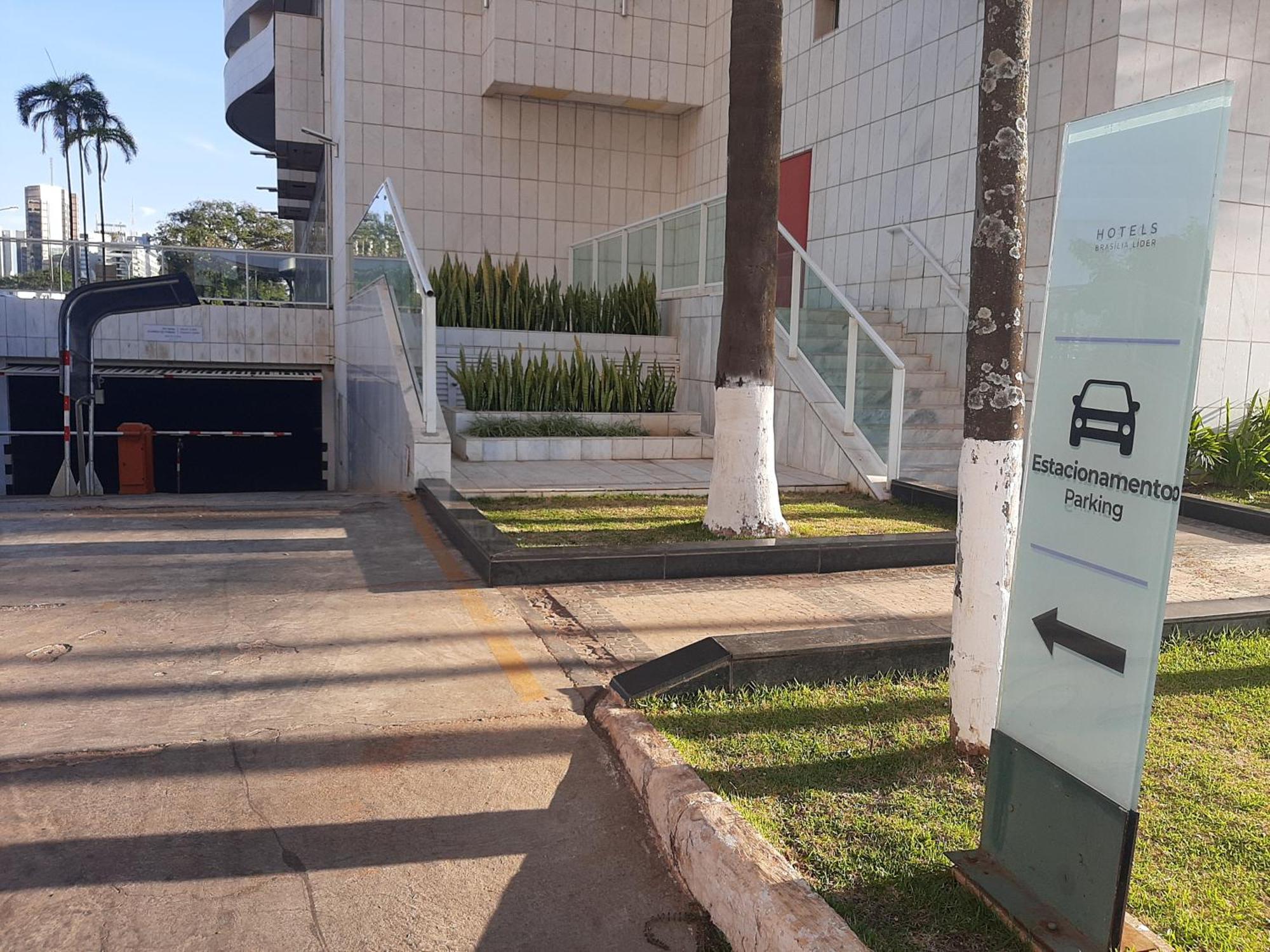 Flat Brasilia 50M2 Com Varanda Exterior foto