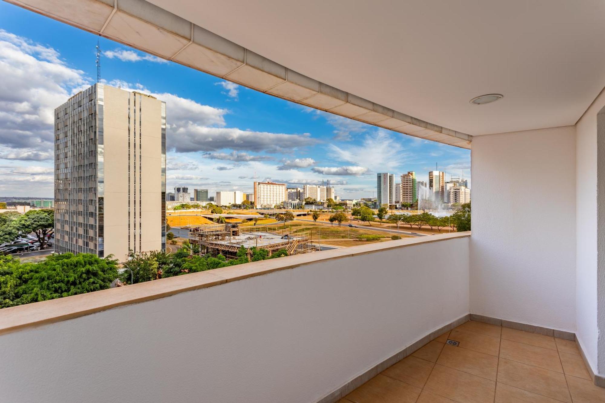 Flat Brasilia 50M2 Com Varanda Exterior foto