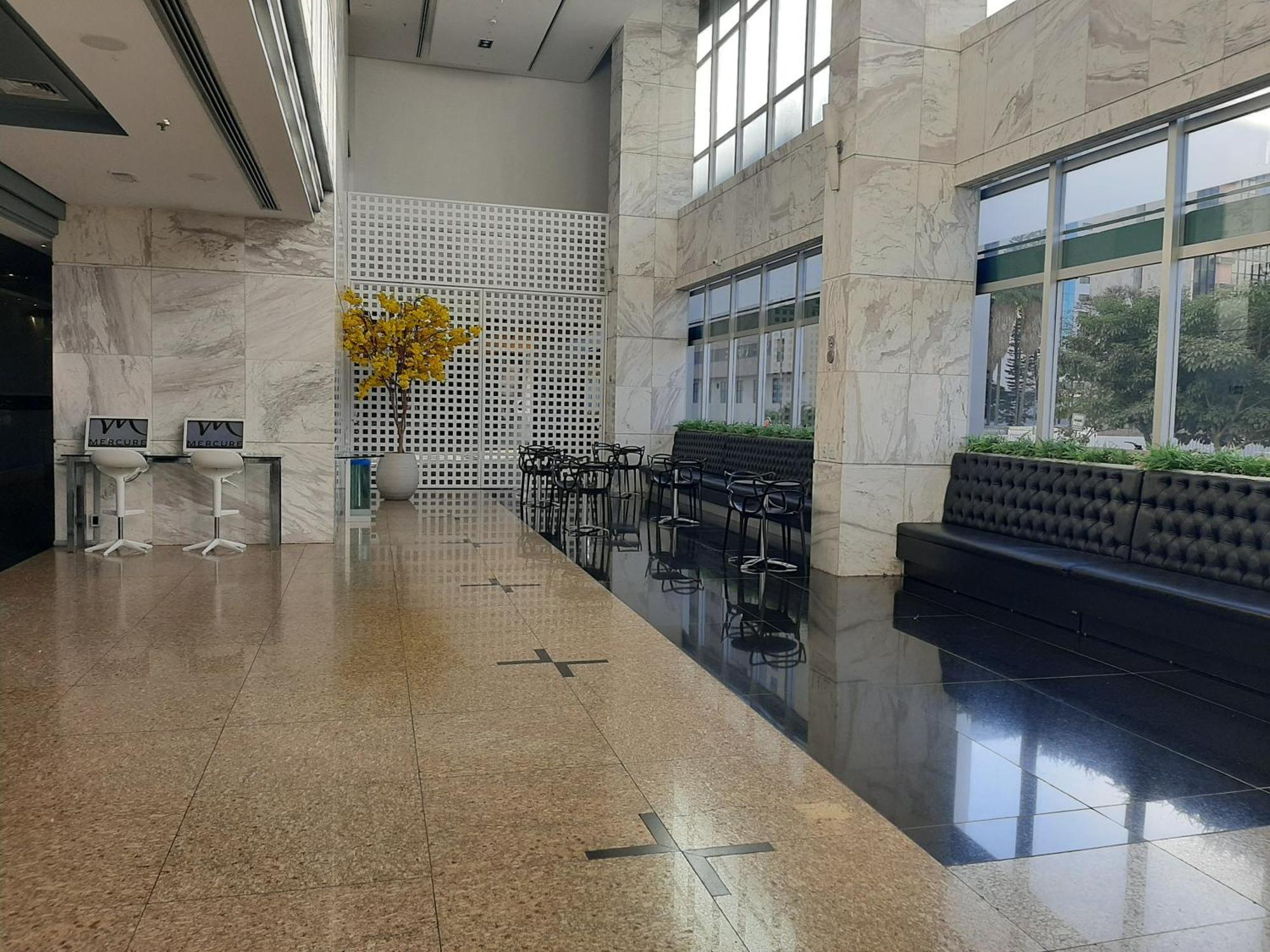 Flat Brasilia 50M2 Com Varanda Exterior foto