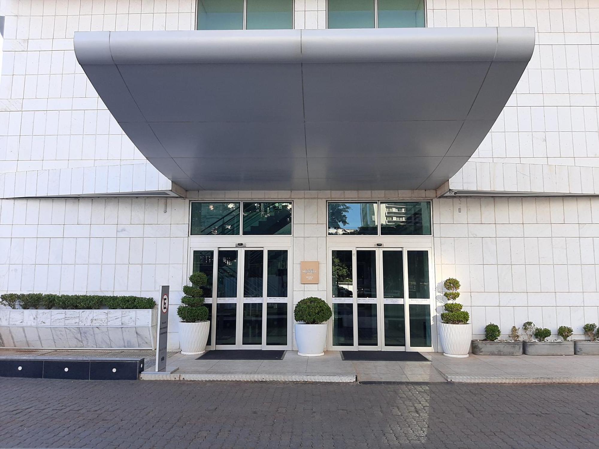 Flat Brasilia 50M2 Com Varanda Exterior foto